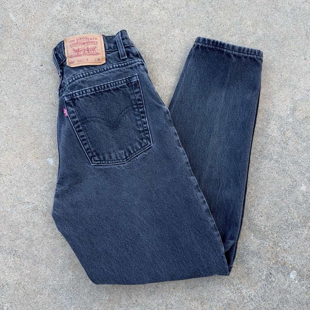 VTG Levi's 550 Jeans Women's 11 Medium (26x30) Relaxed Fit Tapered Leg 90s Black